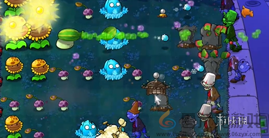 植物大战僵尸杂交版前院告急第十关怎么过(图5) 植物大战僵尸杂交版前院告急第十关怎么过(图5)